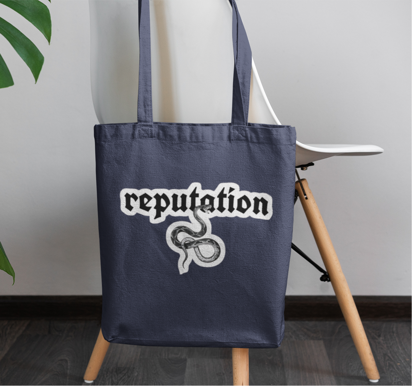 Reputation tote bag with zipper