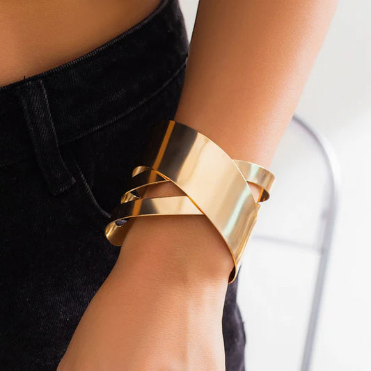 Style Cuff Bangle - Bracelet