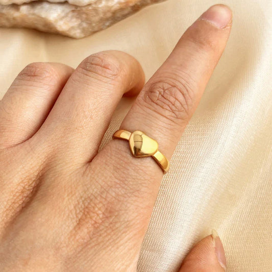 Anti Tarnish Heart - Ring