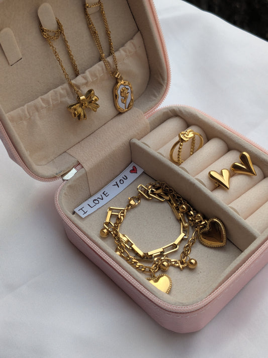 5 High-Quality Jewelry Items + Free Organiser (Gift for her)