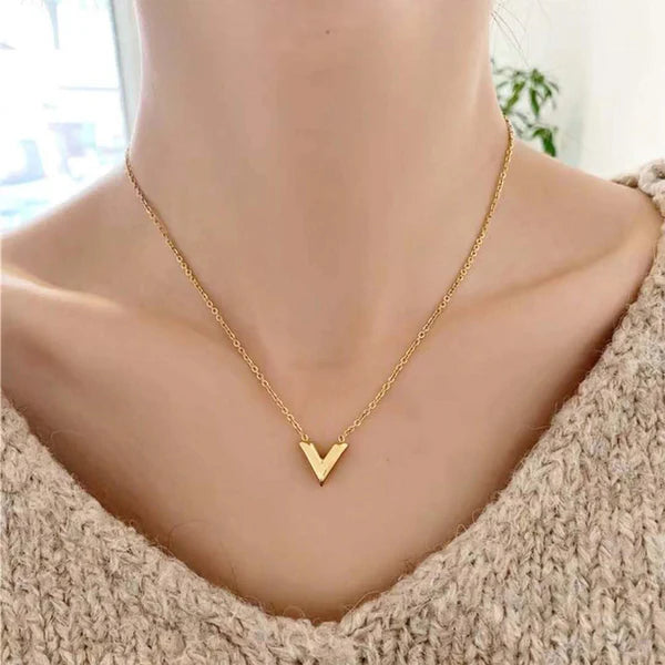 V-Shaped - Necklace