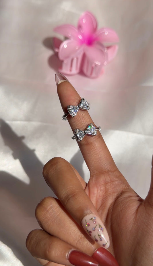 Bow Silver Adjustable Ring