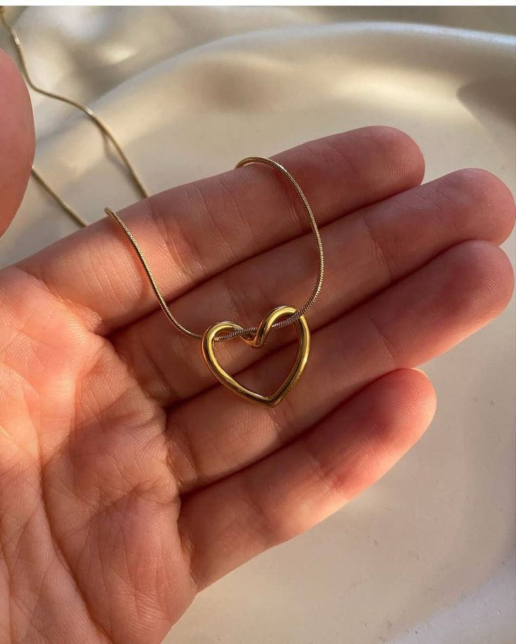 Anti Tarnish Open Heart - Necklace