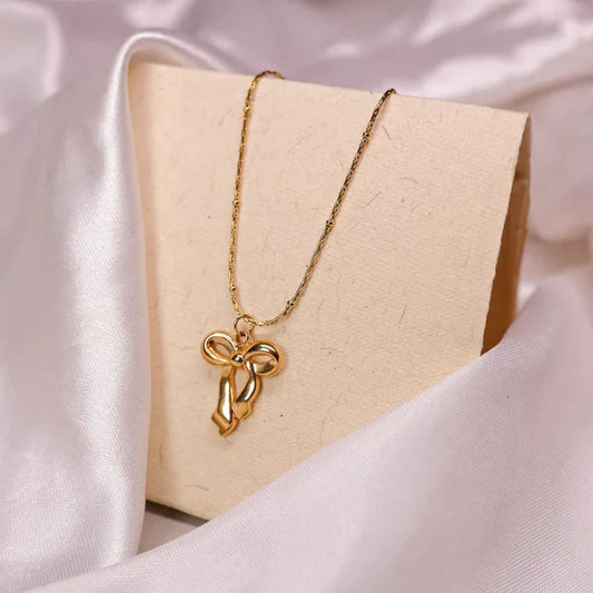 Infinity Bow - Necklace