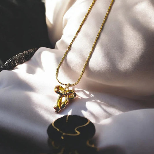 Infinity Bow - Necklace