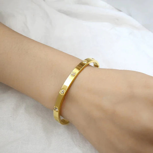 Contemporary Gold Plated - Bracelet