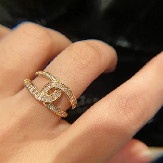 Interconnected Adjustable - Ring