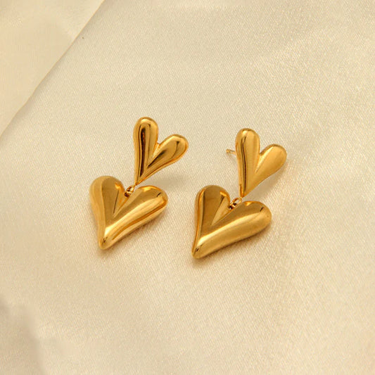 Anti Tarnish Minimal Double Heart - Earrings