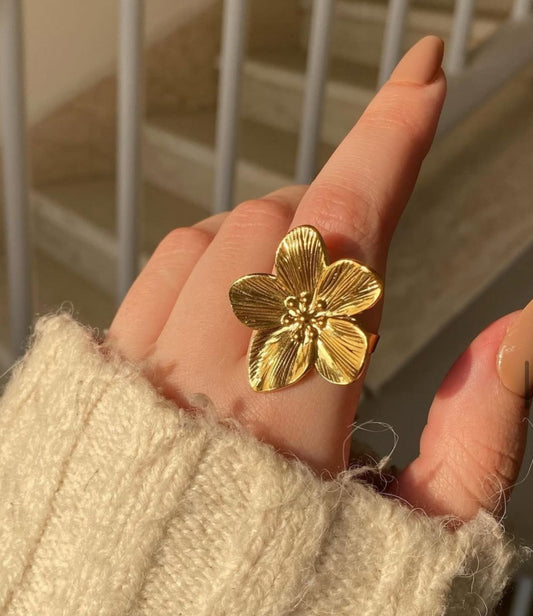 Anti Tarnish Statement Floral - Ring
