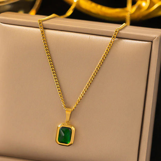 Green Geometric - Necklace
