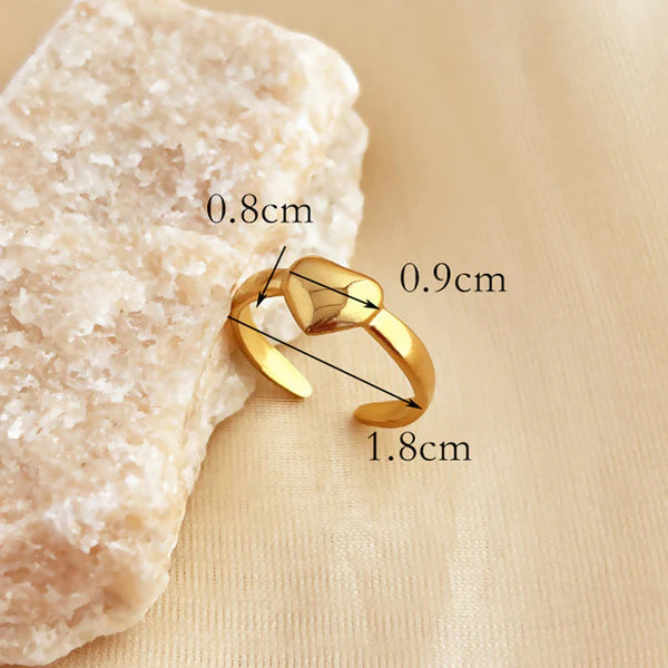 Anti Tarnish Heart - Ring