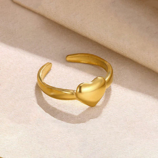 Anti Tarnish Heart - Ring