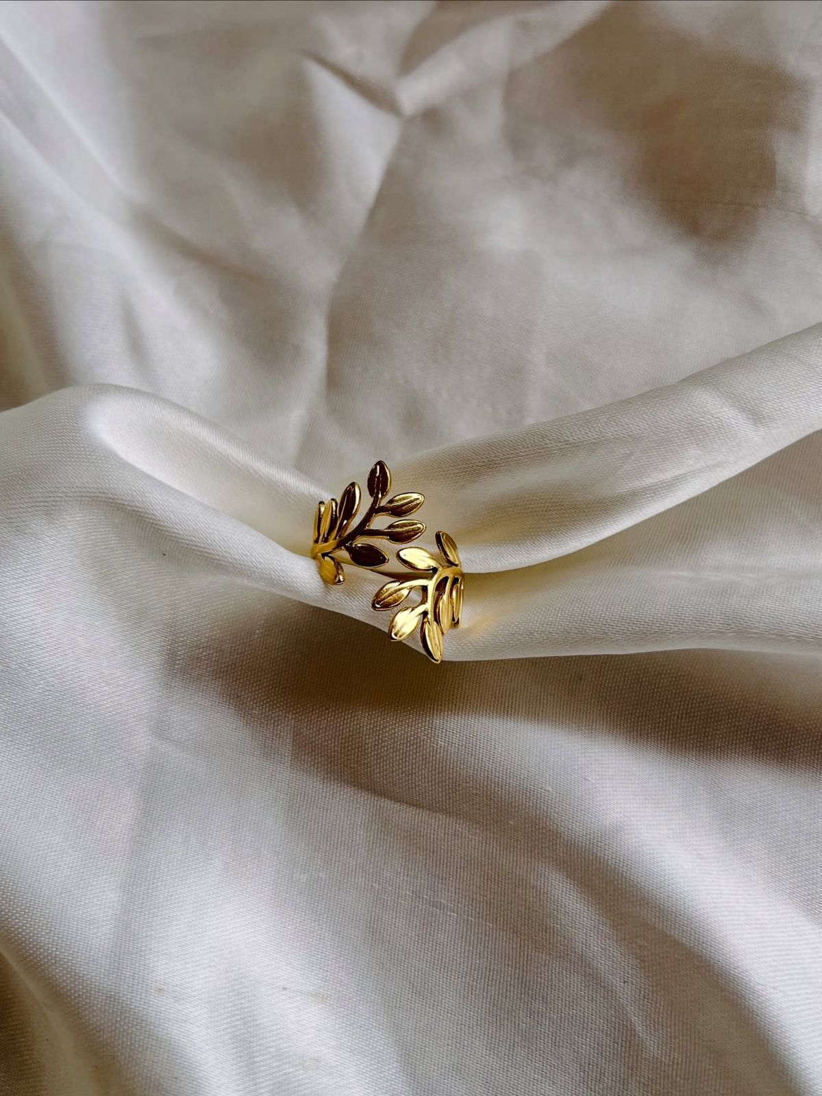 Anti Tarnish Leaf Themed - Ring