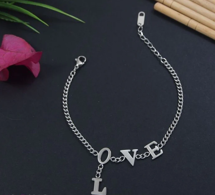 Love Latter Chain - Bracelet