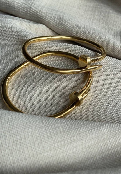 Anti Tarnish Nail Bangle - Bracelet