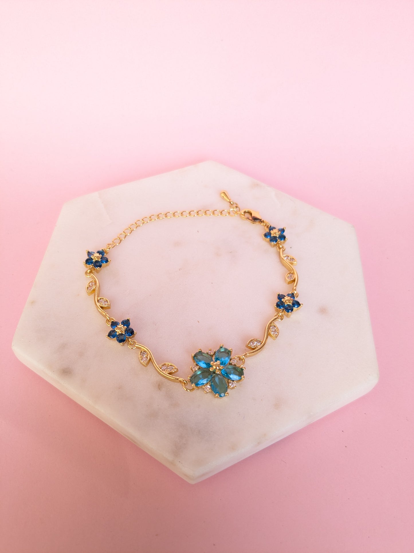 Sea Petal Charm Bracelet