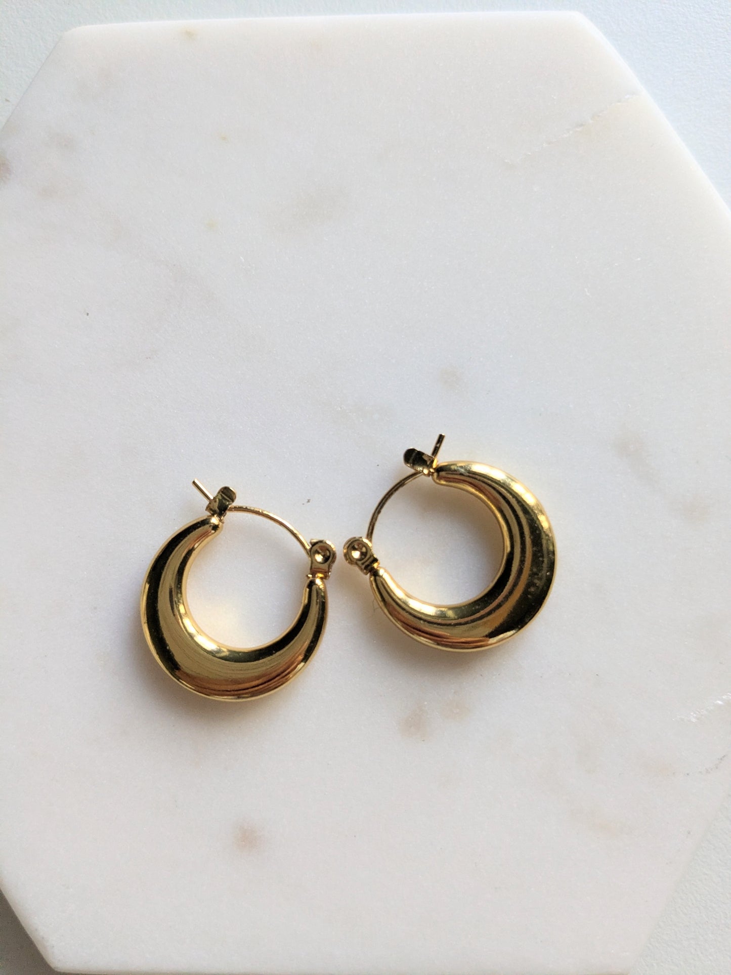 Anti Tarnish Circle - Hoops