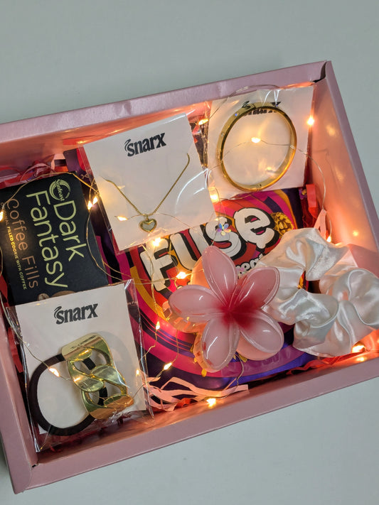 The Pretty Delights Gift - Hamper