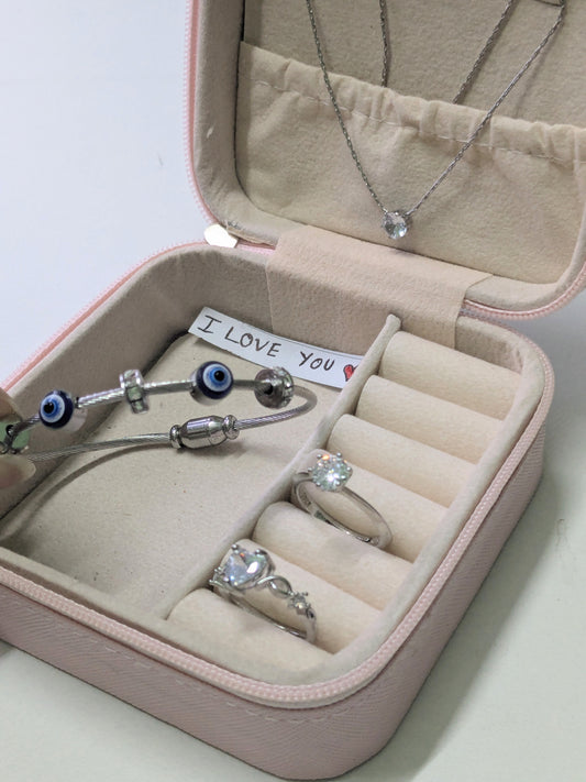 Anti Tarnish 4 Silver items with organiser ✨