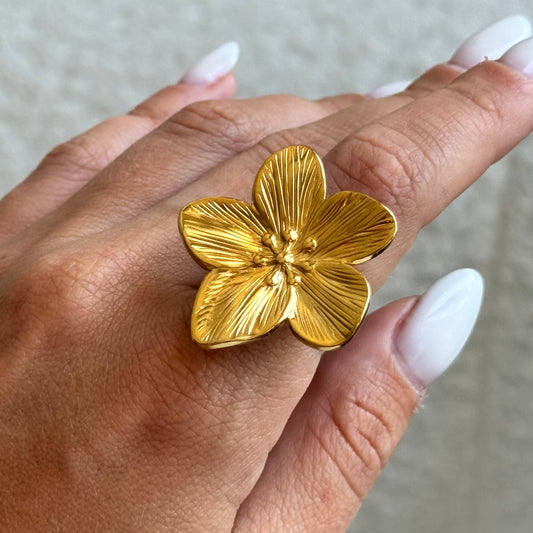 Anti Tarnish Statement Floral - Ring