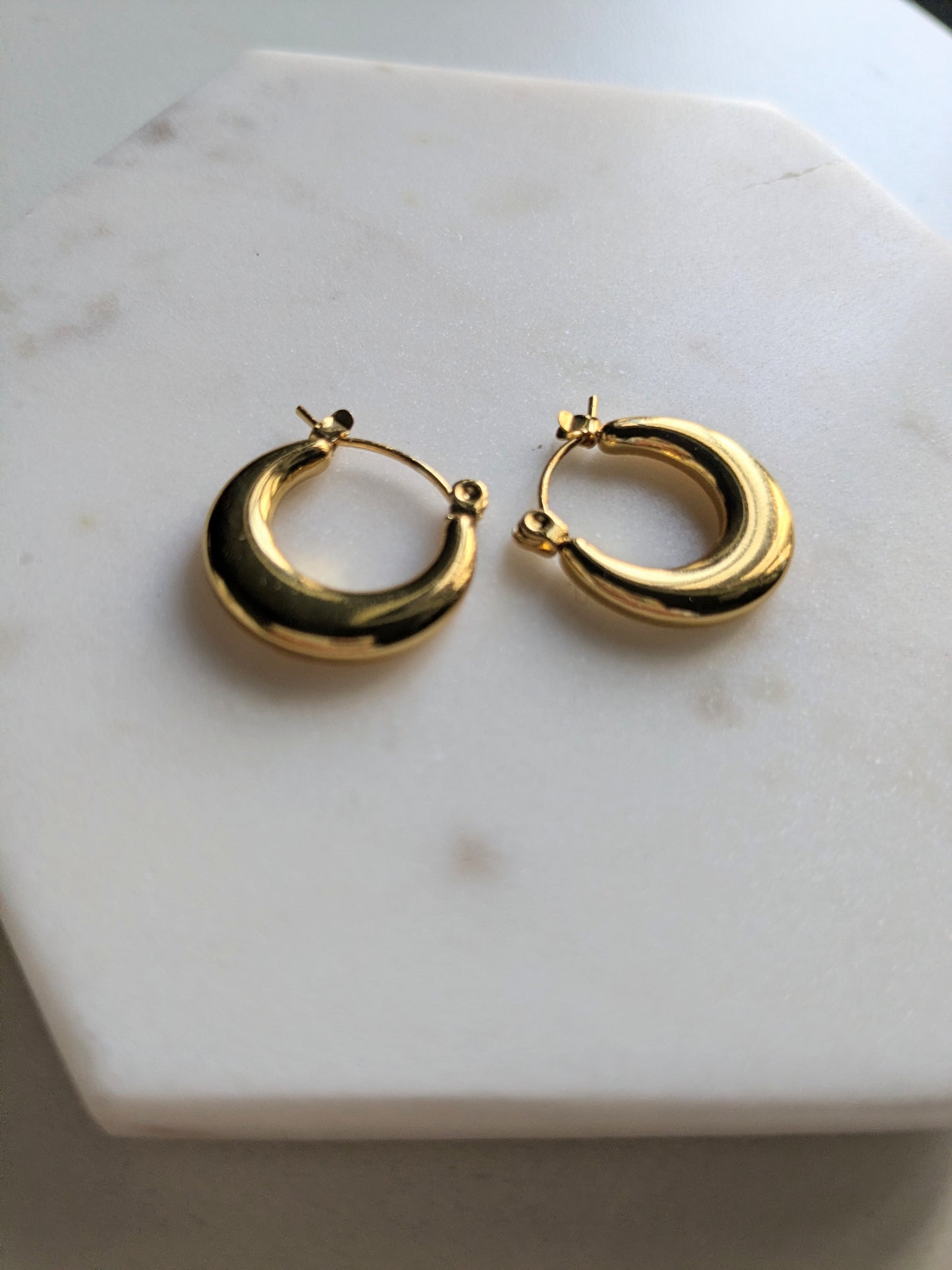 Anti Tarnish Circle - Hoops