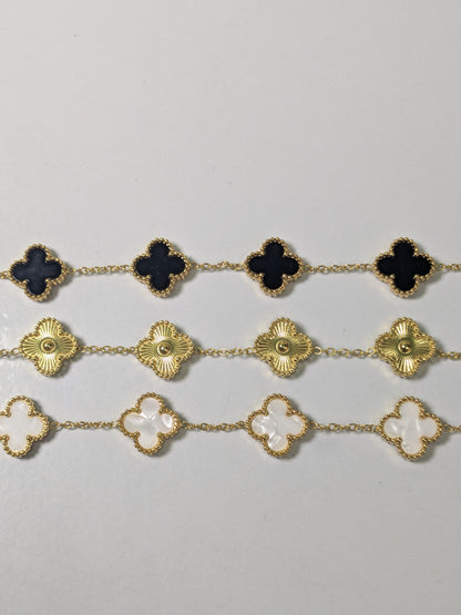Clover addition stack of 3 - Bracelets