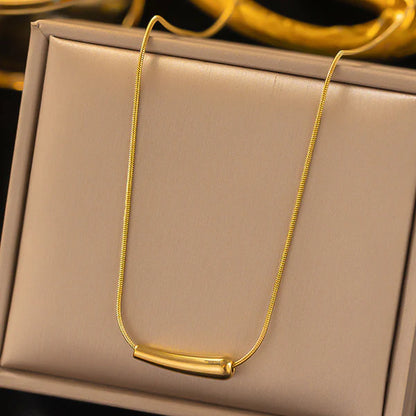 Minimalistic Teardrop - Necklace